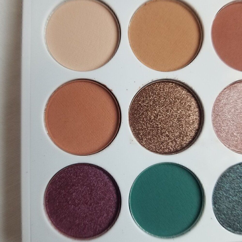 Chica Beauty Mini Fiesta Eyeshadow Palette - Picture 6 of 10